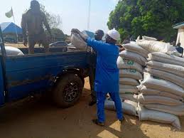 Succor for Niger East Constituents as  Sani Musa Distributes 20,000 bags of Rice, Maize,  others 
